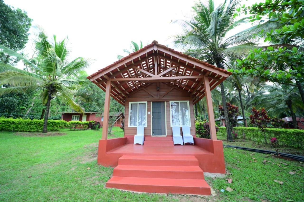 Prakruth Backwater Stay By Lazo , Coorg Suntikoppa Luaran gambar