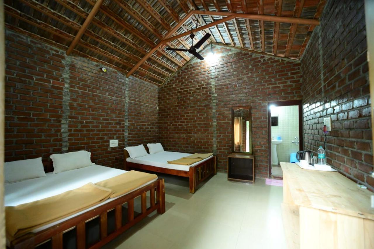 Prakruth Backwater Stay By Lazo , Coorg Suntikoppa Luaran gambar
